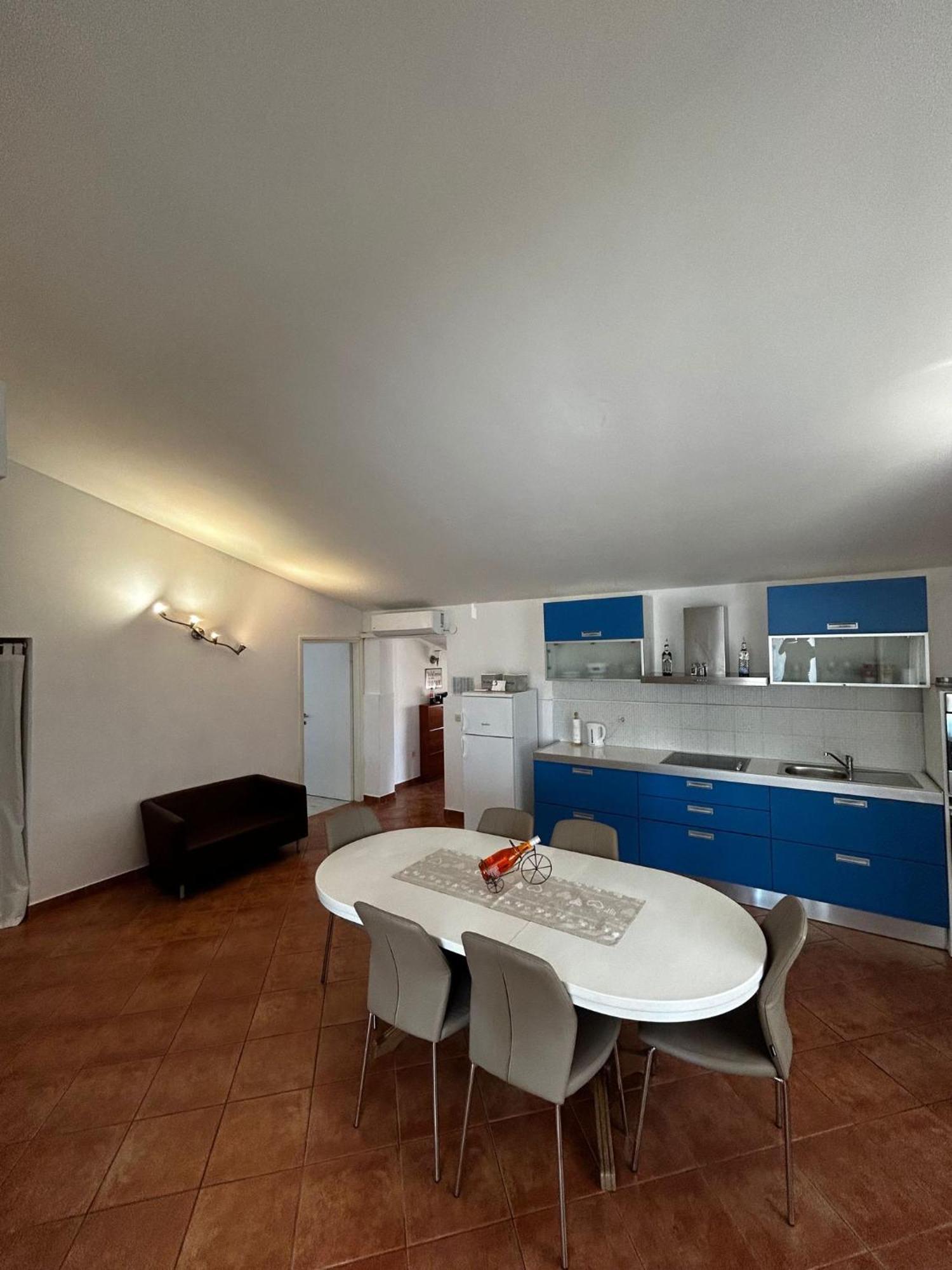 Apartments Petrovic Pirovac Extérieur photo