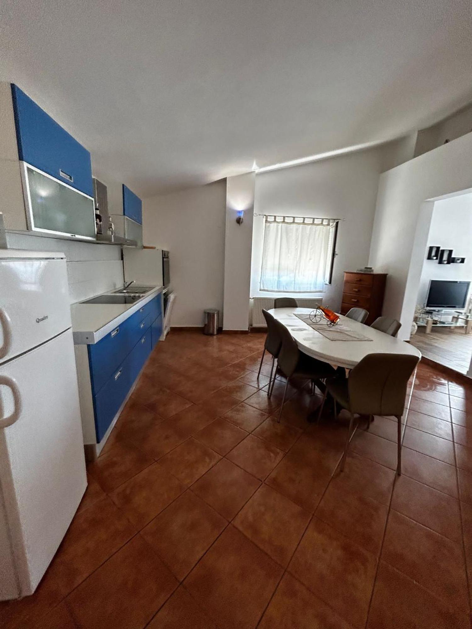 Apartments Petrovic Pirovac Extérieur photo